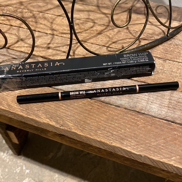 🆕 Anastasia Beverly Hills - Brow Wiz Pencil - Picture 4 of 7